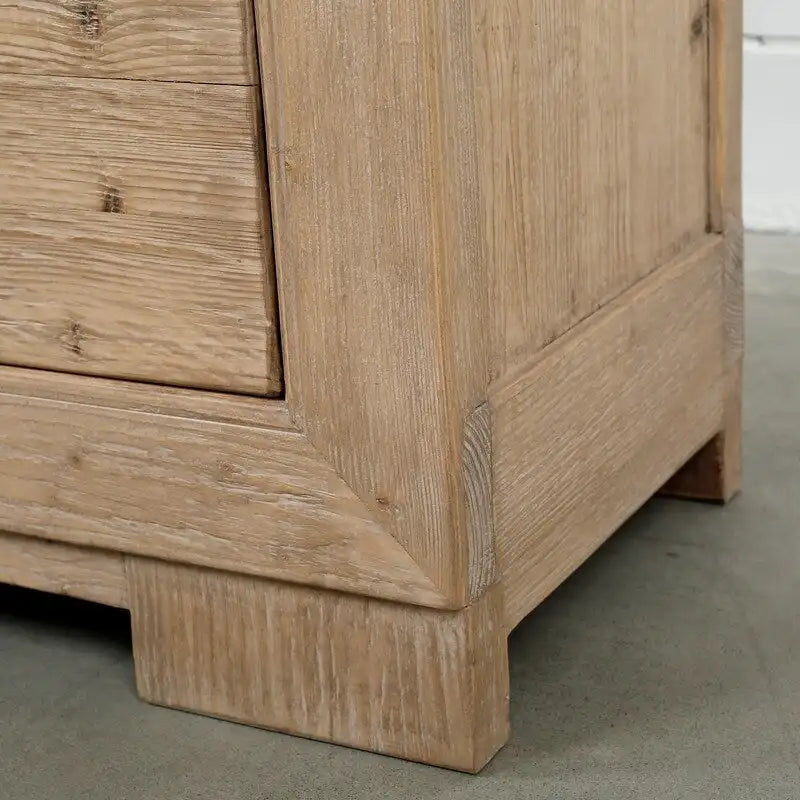 Bahut 8 tiroirs en pin naturel, 226 cm (l) x 46 cm (P) x 89 cm (H)