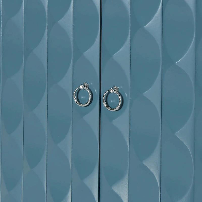 Bahut 4 portes avec motifs convexes, poignées argentées